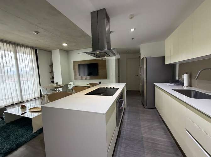 Alquiler Apartamento contemporáneo full amoblado en Escazú con espectacular vista - Imagen 2