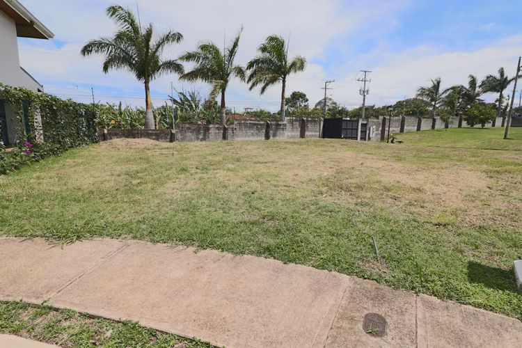Lote Premium en Condominio Santo Tomás, Santo Domingo de Heredia-RM