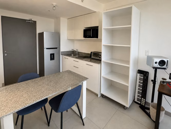 ALQUILER DE APARTAMENTO AMUEBLADO EN CURRIDABAT - Imagen 3