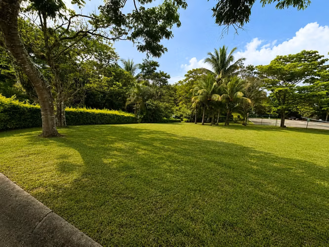 Venta de lote en Condominio Condo roble, Piedades de Santa Ana