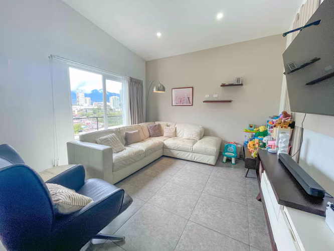 Apartamento con increíble Vista, Amueblado, Ubicación Estratégica (Uruca/Sabana) - Imagen 5