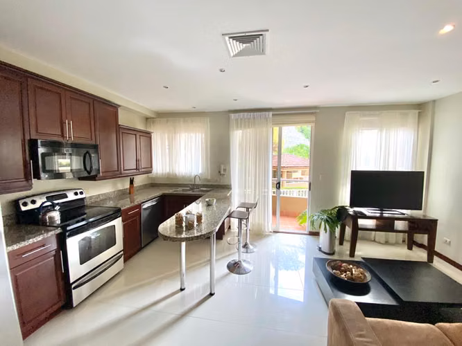 Bello Horizonte, elegante-fino-amplio 120m2, amueblado, 2 hab, 2 baños, balcon, amenidades. - Imagen 2
