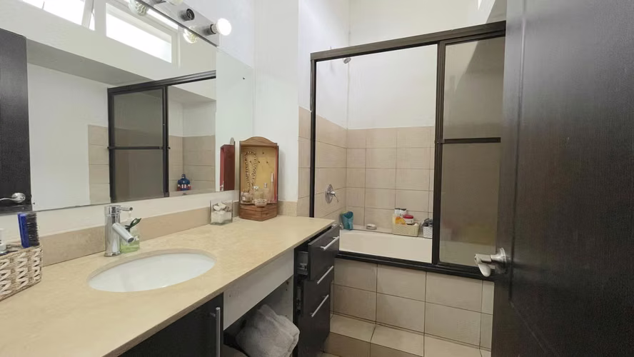Casa en Venta San Antonio de Escazu