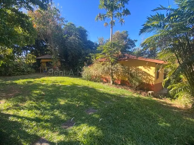 H.A.26-1942 Se Vende Exclusiva Casa Tipo Quinta – Los Ángeles de San Rafael, Heredia