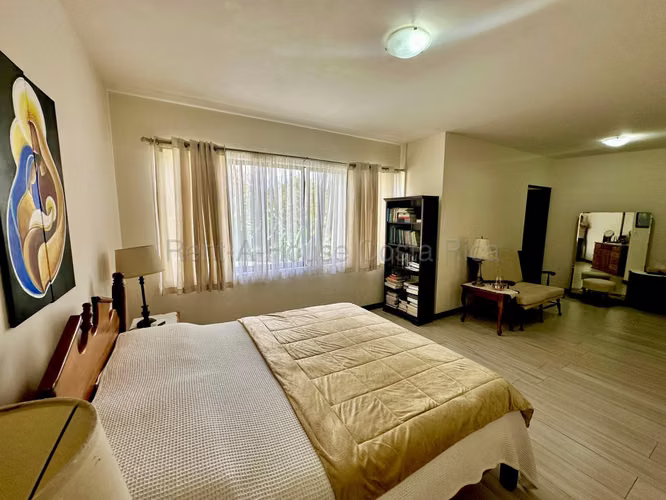 H.A.26-1884 Se Vende Imponente Residencia de Lujo – Vistas de Altamonte, Curridabat