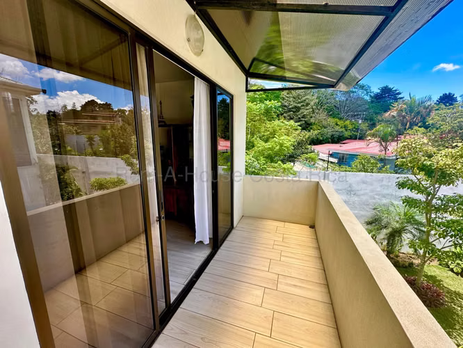 H.A.26-1884 Se Vende Imponente Residencia de Lujo – Vistas de Altamonte, Curridabat