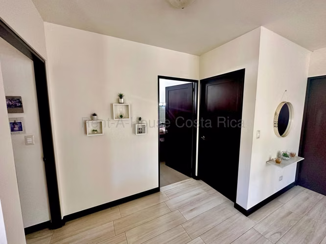 H.A.26-1884 Se Vende Imponente Residencia de Lujo – Vistas de Altamonte, Curridabat