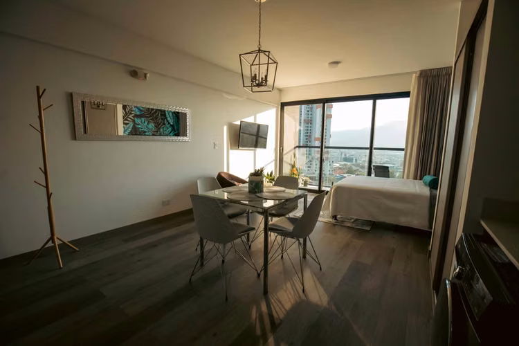 Apartamento amueblado en SER Escalante | 1 habitación | Vista y rooftop · 36 m² - Imagen 9