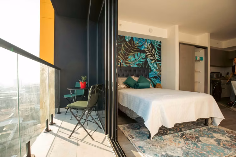 Apartamento amueblado en SER Escalante | 1 habitación | Vista y rooftop · 36 m² - Imagen 4
