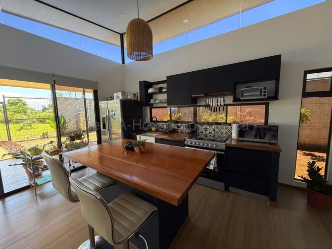 Casa en Venta Tarcoles Garabito