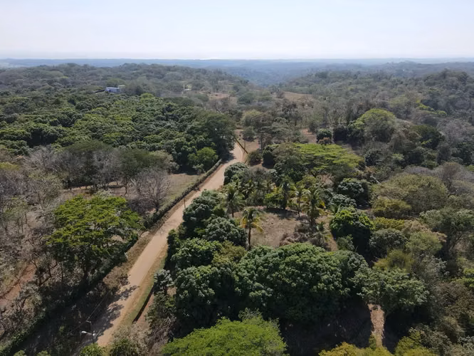 Terreno Exclusivo con Río y Bosque en Garabito - Imagen 5