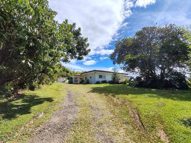 Quinta con casa y piscina en alquiler, Alajuela. Carretera a Carrizal. - Imagen 18
