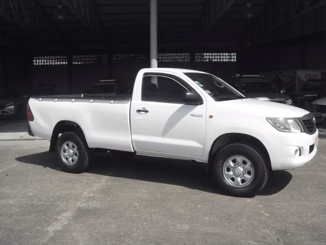 Toyota Hilux Cabina Sencilla 4x4