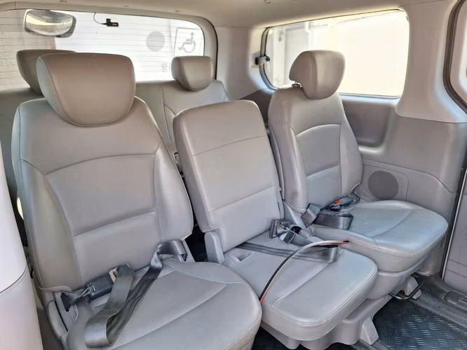 HYUNDAI GRAND STAREX H1 2015 – DIESEL CRDI 2.5 | 12 PASAJEROS | LISTA PARA TRABAJAR - Imagen 3