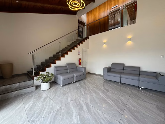 Venta Local Comercial frente a calle principal - Taras