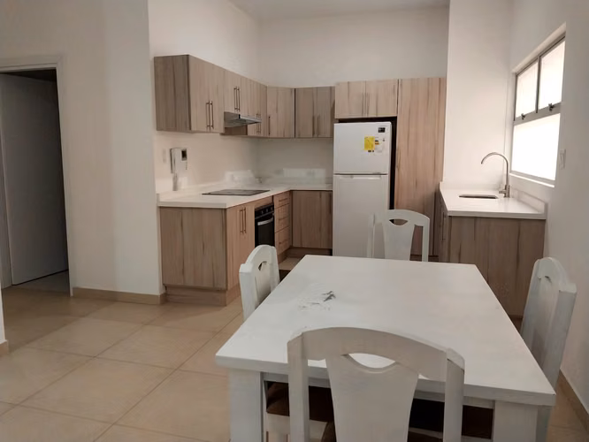 Rohrmoser Geroma moderno, amueblado y listo para entrega - Imagen 2