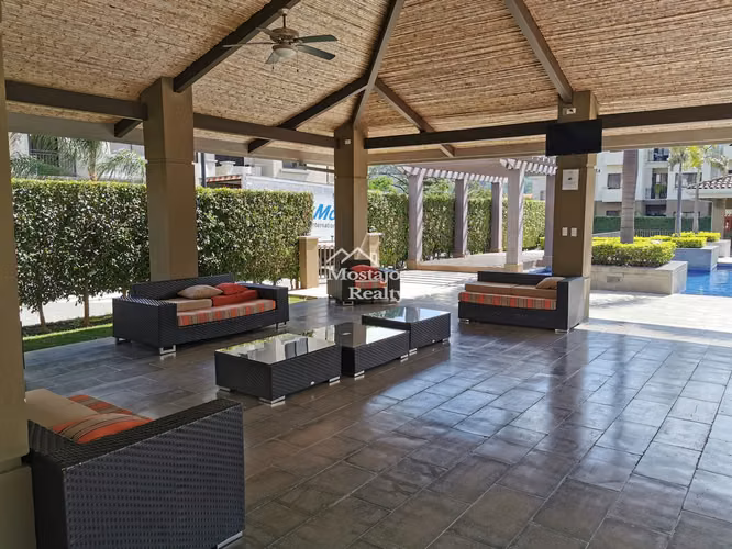 Venta de apartamento, Condominio Montesol, Santa Ana Centro