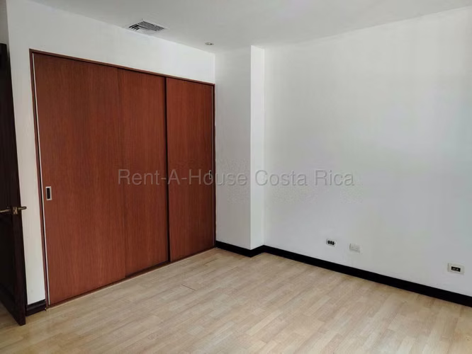 Venta de apartamento en San Rafael Escazú