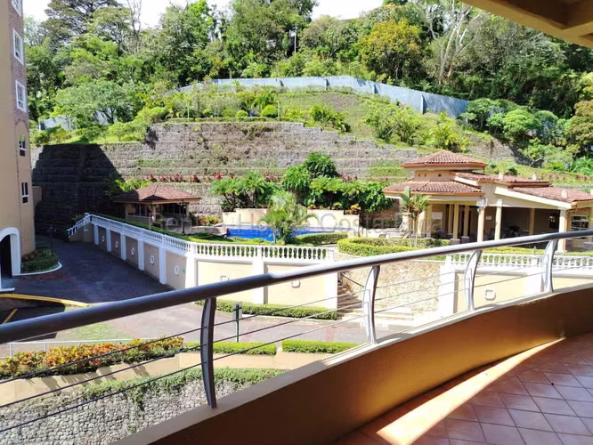 Venta de apartamento en San Rafael Escazú