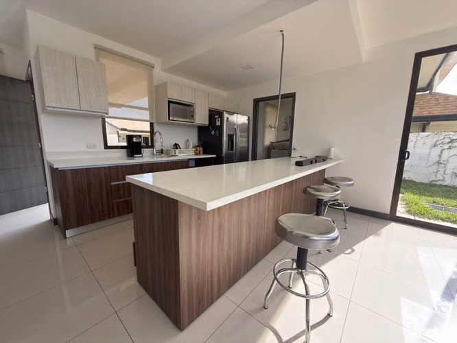 Casa de Lujo en Venta y Alquiler en Condominio El Canal | 3 Habitaciones