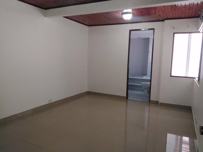 Casa en venta en Guadalupe con excelente ubicación y espacios ideales para la familia #26-295 GS - Imagen 5