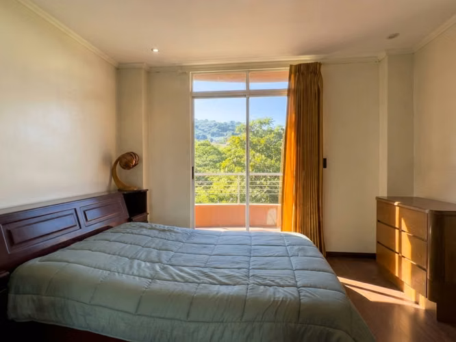  Apartamento Amueblado en Escazú | Venta o Alquiler
