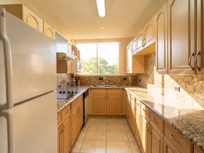  Apartamento Amueblado en Escazú | Venta o Alquiler