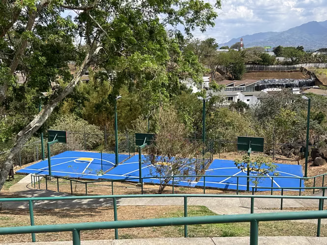 VENDO CASA CONDOMINIO FRANCOSTA
