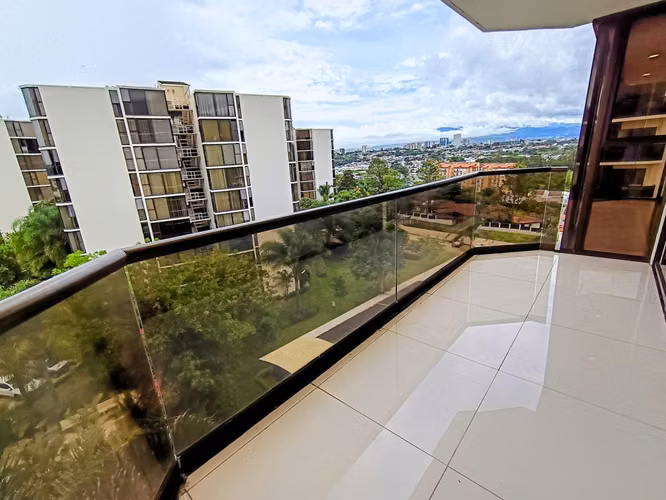 Altos de Marbella, B. Horizonte, hermoso-lujo-amplio, iluminado, 3 hab, 2.5 baños, vista especta. - Imagen 9