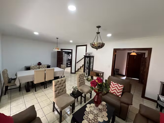 Casa en Venta en Curridabat 4 habitaciones (AS) - Imagen 16