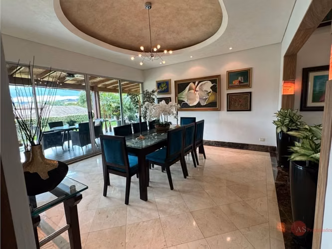 VENTA CASA EN CONDOMINIO CERRO ALTO - ESCAZÚ