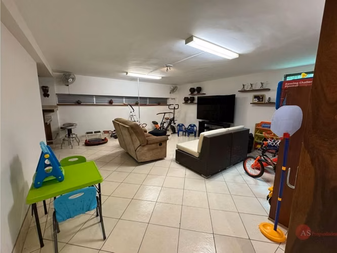 VENTA CASA EN CONDOMINIO CERRO ALTO - ESCAZÚ