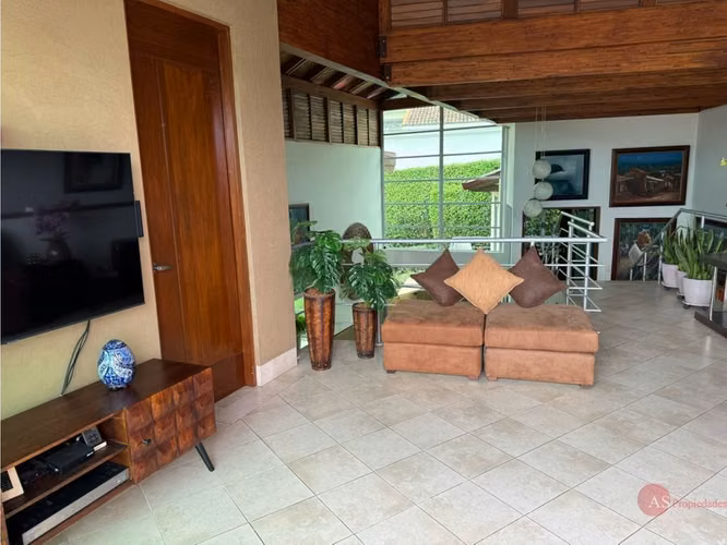 VENTA CASA EN CONDOMINIO CERRO ALTO - ESCAZÚ