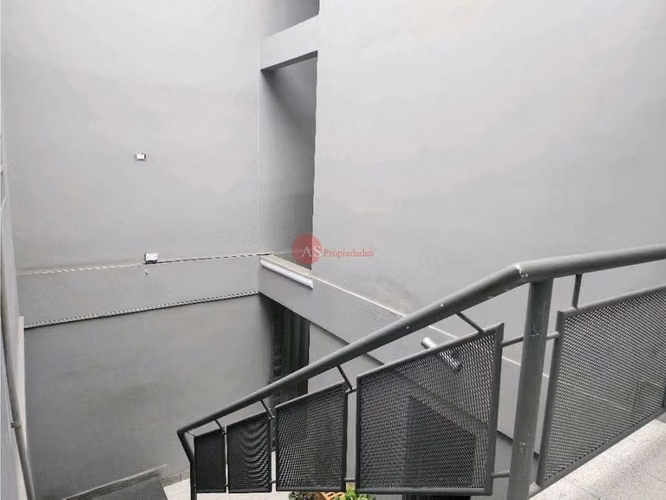 EDIFICIO AMBAR CERCA DE PASEO COLÓN