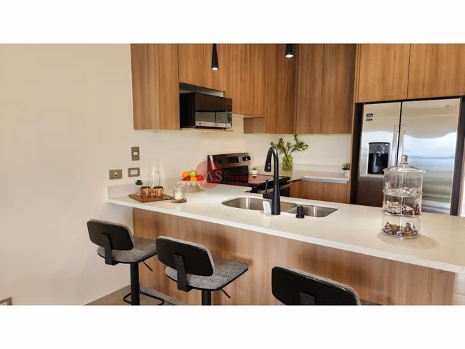 Casa Nueva de 1 Planta en La Guácima | 3 Hab | Patio | Condominio