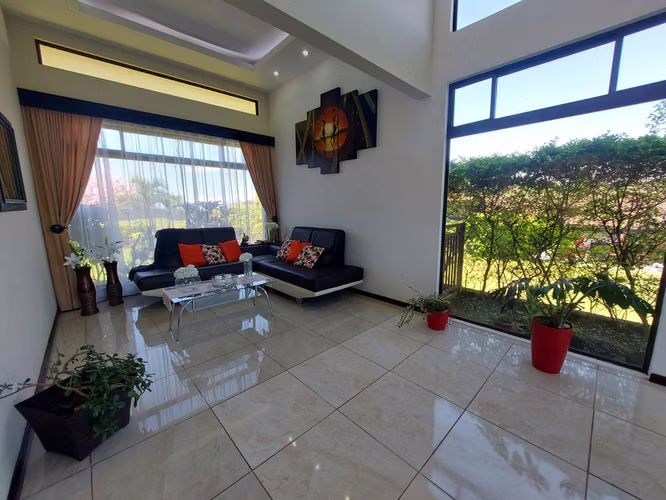 Casa en Venta La Guacima Alajuela - Imagen 2