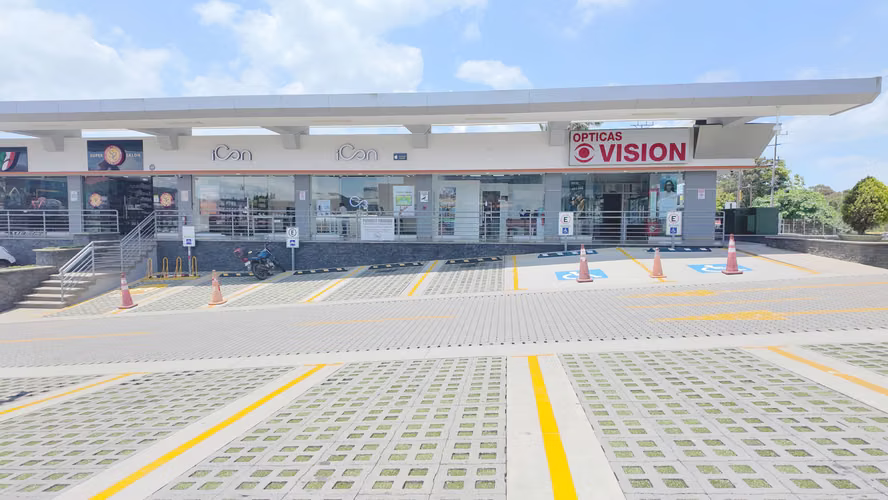 IPB Plaza Comercial San Ramon local # 7