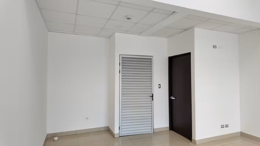 IPB Plaza Comercial San Ramon local # 7