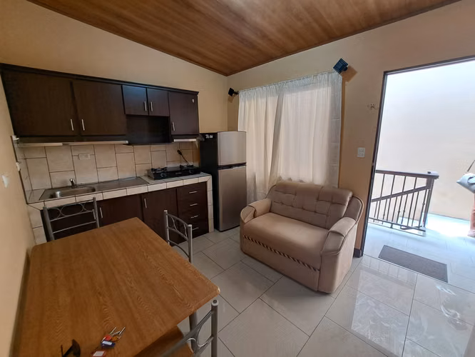 Edificio en venta en Moravia, 10 apartamentos, muy buena rentabilidad SVE-26 - Imagen 14