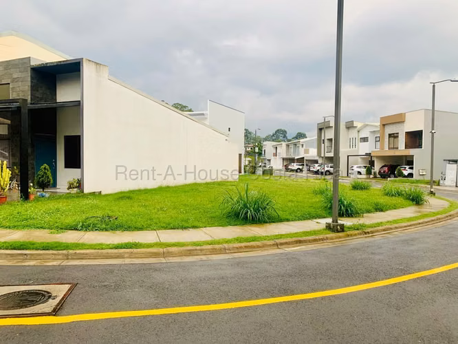 Venta de lote de 174 m2 en Condominio La Floresta Concepción la Unión - Imagen 3