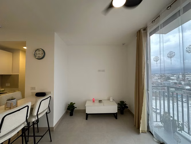 ALQUILER APARTAMENTO 2 HABITACIONES SKY HOUSE SAN JOSE - Imagen 7