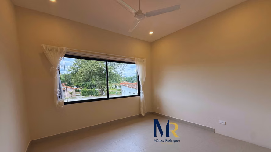 Casa Nueva en Condominio en Alquiler - Imagen 11