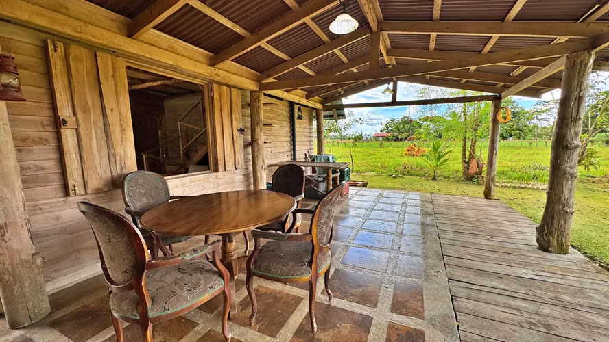 VENTA DE PROPIEDAD CON HERMOSA VISTA AL VOLCAN, LA FORTUNA, SAN CARLOS, ALAJUELA#6035