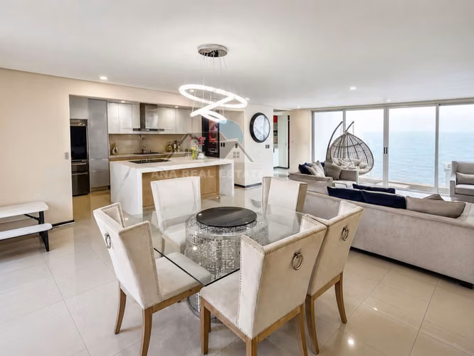 Residencia de lujo con piscina privada en exclusivo condominio de Santa Ana - Imagen 3