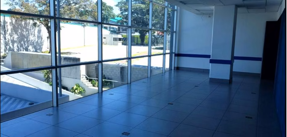 Alquiler Oficina San Pedro en Oficentro 1007 m² - Imagen 5
