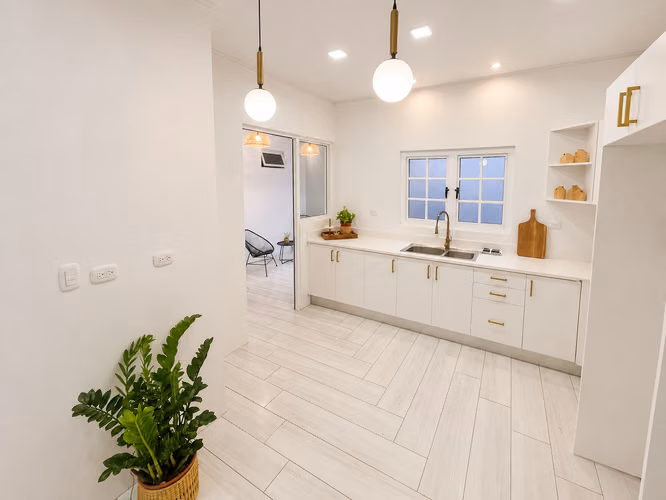 Casa de Lujo en Venta en Condominio Montezuma, Grecia | 4 Habitaciones y Acabados Premium - Imagen 6