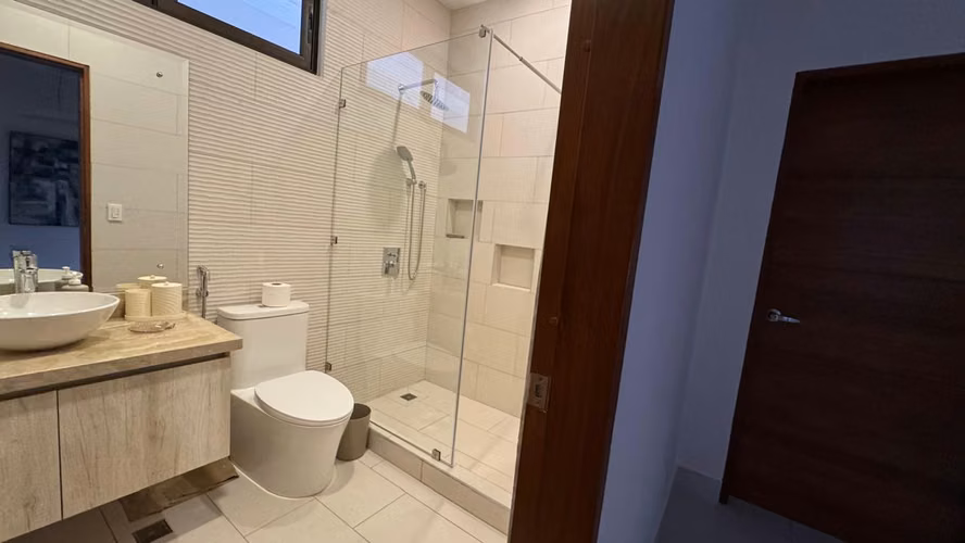 Casa Amueblada y Equipada, para estrena Condominio Sol de Praia, Jacó, Puntarenas