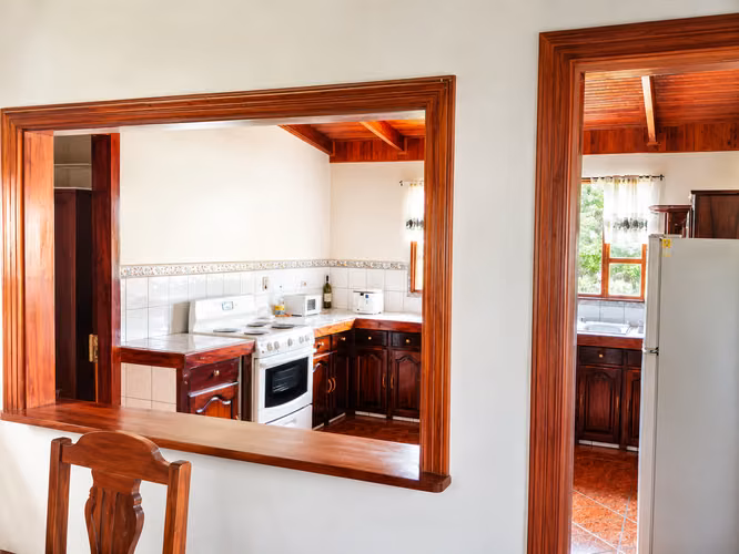 Se vende, Exclusiva Casa de Campo en Condominio La Mallorquina, Esparza