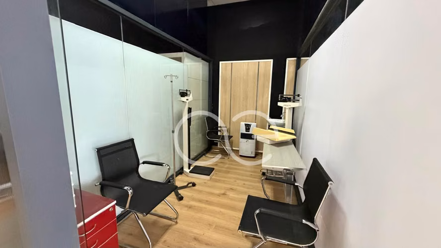 AE ARQUITECTURA | ALQUILER OFICENTRO MEDICO ROHRMOSER AE 1283