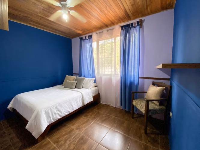Casa en Venta en Atenas Centro - Imagen 11